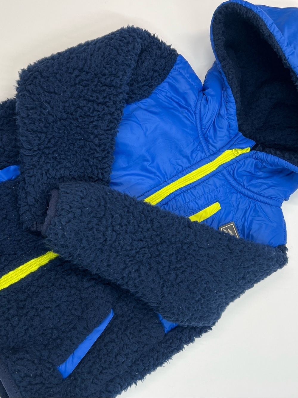 Eddie Bauer kids/ infants size 2T Two toned blue Sherpa Hooded Zip Up Jacket